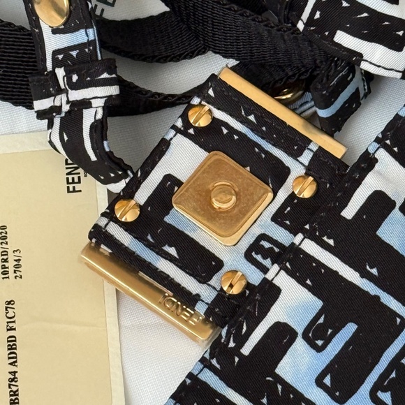 Fendi Joshua Vides Convertible Baguette 8BR784 - Picture 12 of 16